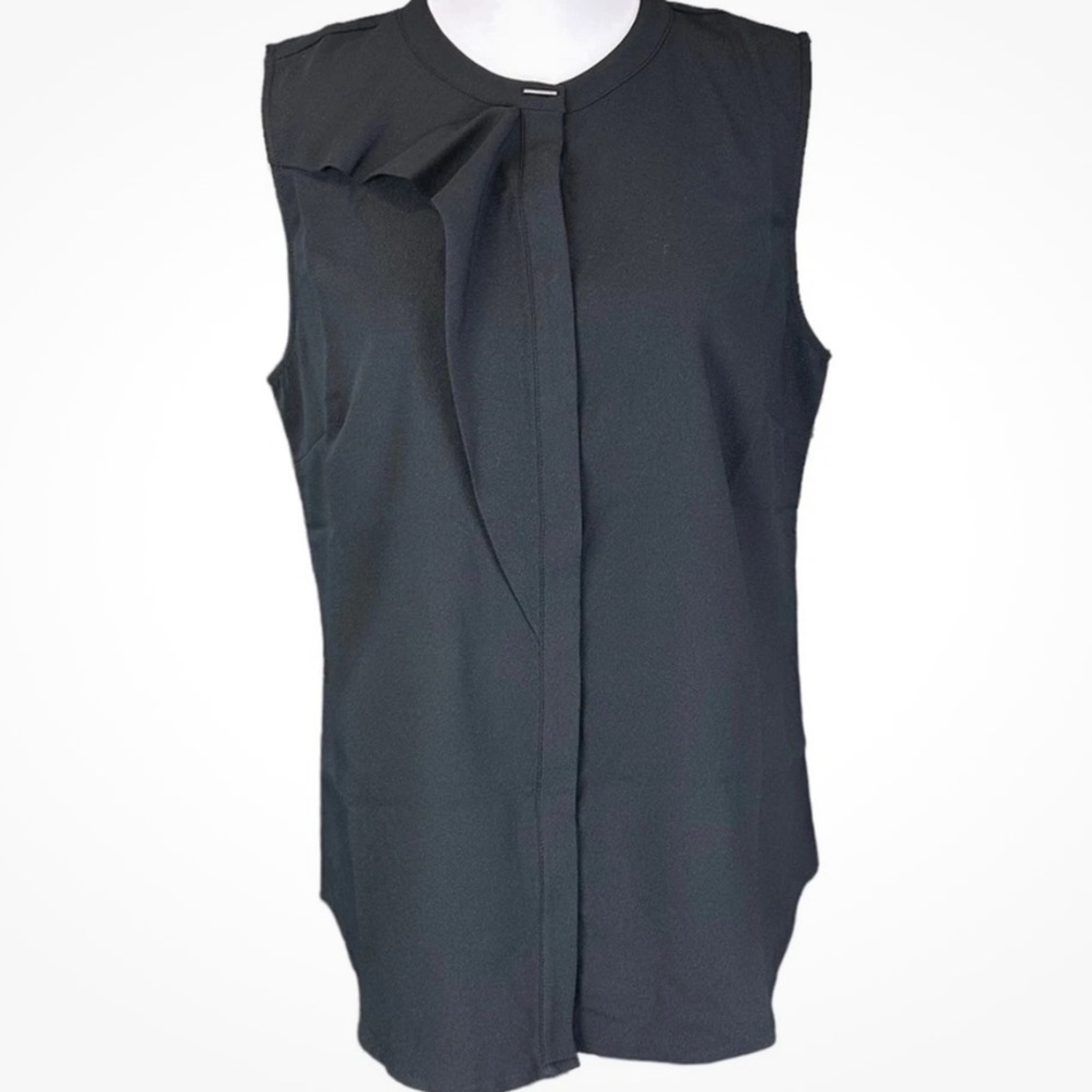NWT Elizabeth & Clarke Sleeveless Black Flounce Blouse with StainTech 18